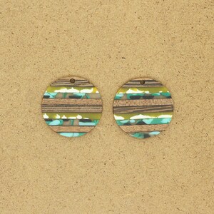 4pcs Epoxy Resin Pendants, Round Translucent White Resin Findings, Wood and Resin Pendant, Color Blocked, Large Round Charm earring making