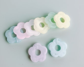 10pcs Flower-shaped Resin Charm Pendant, Acetate Acrylic Hollow Flower Earring Charm DIY Jewelry