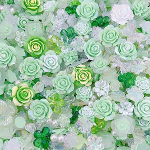 100g Green Acrylic Flower Cabochon Charms, Mixed Baroque Style, Decoden Supplies