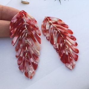 4pcs Leaf Charms Tortoise Leaf shape RED Cellulose Acetate Colorful Charm Plastic Pendant Resin Acrylic Pendant Diy Jewelry Accessories