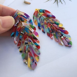 4pcs Leaf Charms Tortoise Leaf shape Cellulose Acetate Colorful Charm Plastic Pendant Resin Acrylic Pendant Diy Jewelry Accessories 30 X75mm