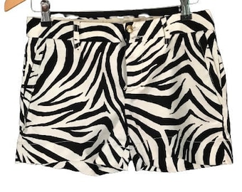Tiger Print Black and White Shorts Ladies, Vintage  Shorts With Gold Chain