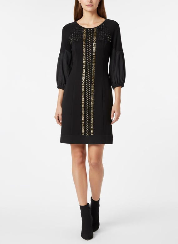 bcbgmaxazria runway dress BCBGMaxAzria News, Collections, Fashion Shows, Fashion Week Reviews, and More
