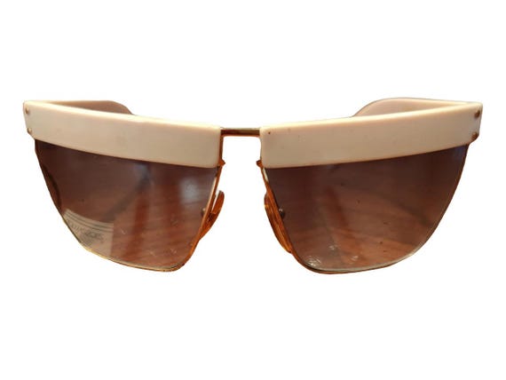 Very Rare! Versace Vintage 1980s Sunglasses, 402 Perpectives  display picture 2