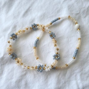 Flower Beaded Bracelet with Seed Beads Bracelet