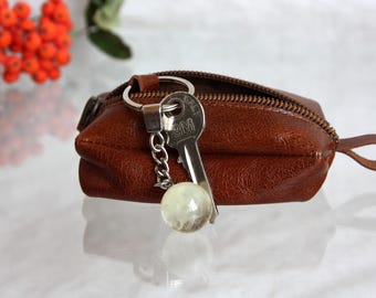 Embossed Leather Key Case with Zipper: Key Organizer