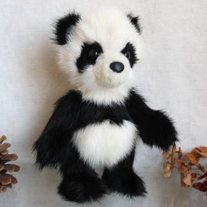 Panda aus natürlichem Nerzpelz, Bewegliche Pfoten, Bär aus natürlichem Nerzpelz, Teddybär, Ein Spielzeug aus echtem Nerzpelz, Interior Spielzeug