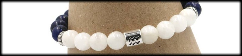 8mm Aquarius Zodiac Stretch Bracelet for Soothing Emotional Instabilities and Enhances Intuition
