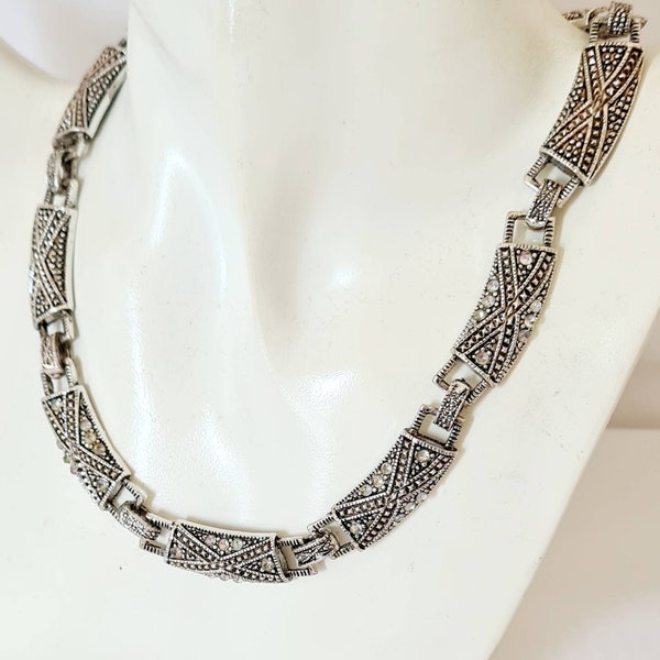 Vintage Silverstone Aurora Borealis Crystal Link Collar Necklace, Evening Necklace, Statement Necklace, Link Necklace, Ornate Necklace.