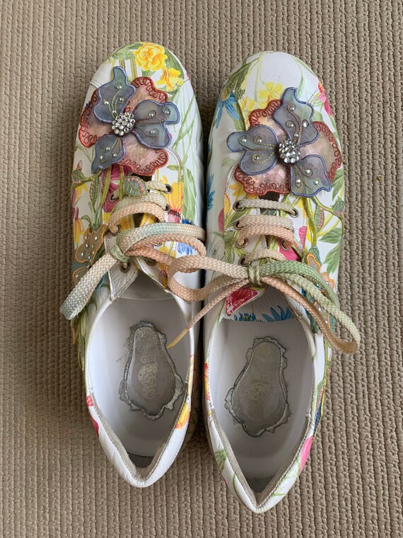 Bella Donàte Sneaker Shoes Size 10