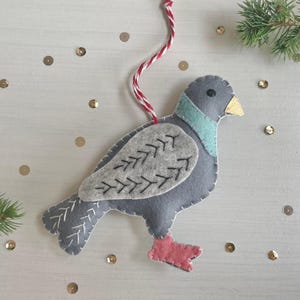 pigeon christmas ornament - pigeon bauble - felt bird decoration - wood pigeon decor - London bauble - pigeon lover gift - British christmas