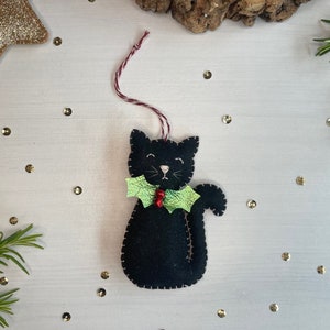 cat decoration - kitten ornament - pet gift - christmas tree ornament - bauble - personalised cat gift - black cat - cat lover gift - xmas