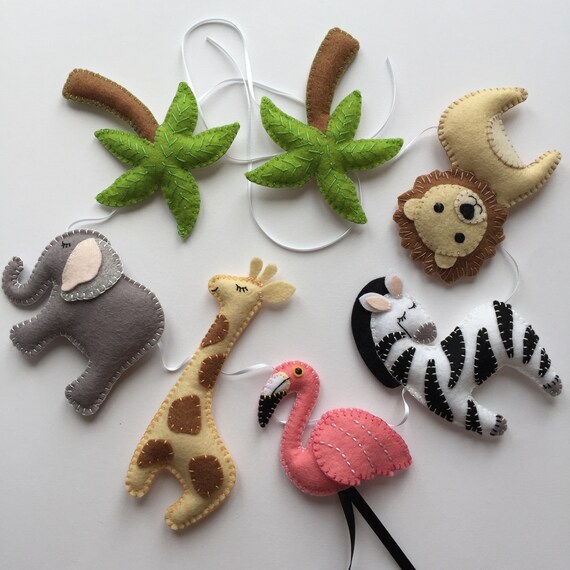 animal garland for nursery