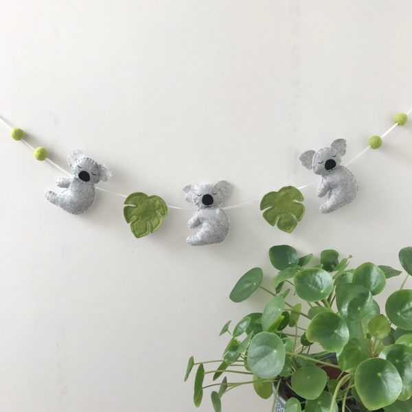 Koala garland - animal bunting - animal theme nursery - nursery decor - koala bear - baby mobile - safari theme  - cheese plant gift - koala