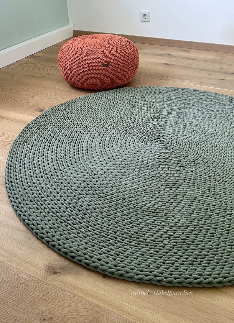 Runder , schlichter Teppich, gehäkelt aus 9mm Jumbo Baumwollschnur ,100% Baumwolle Bild 4