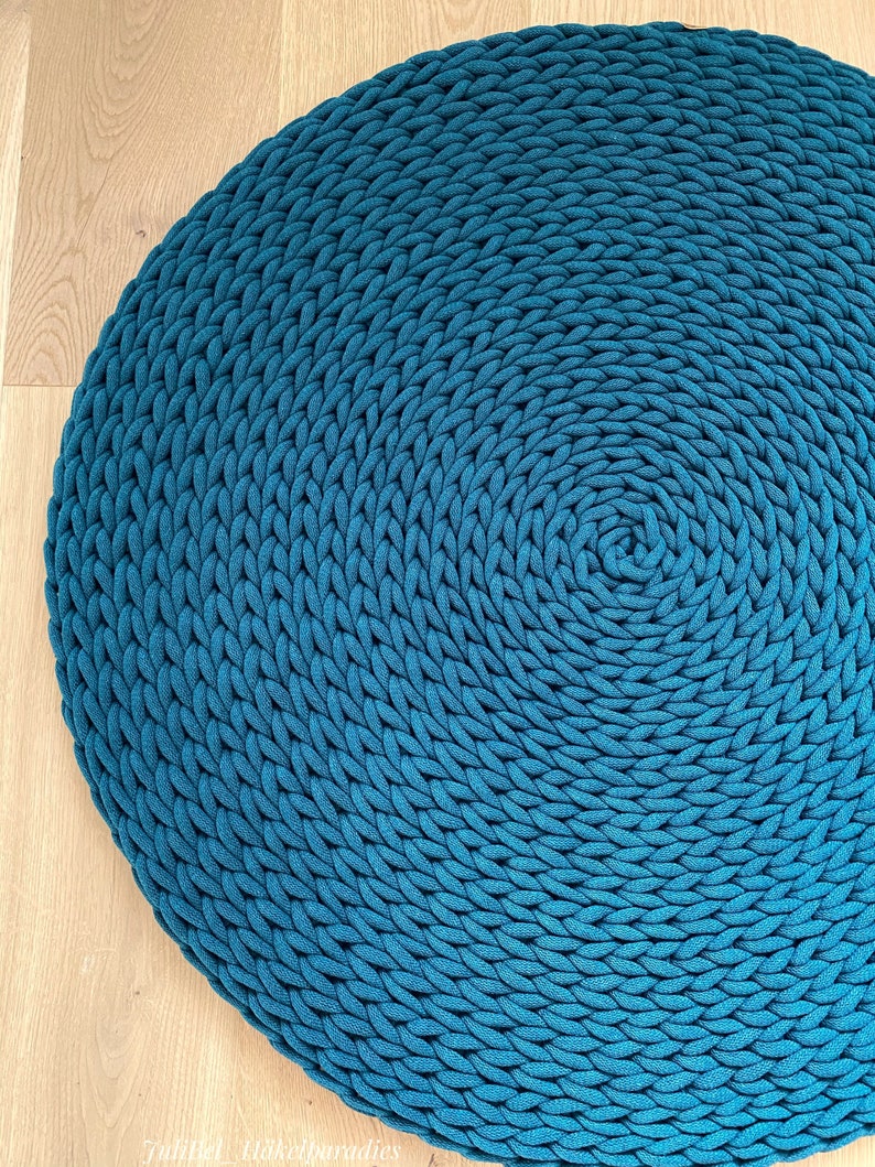 Runder , schlichter Teppich, gehäkelt aus 9mm Jumbo Baumwollschnur ,100% Baumwolle Bild 8