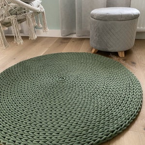 Round, simple rug, crocheted from 9 mm jumbo cotton cord, 100% cotton image 1