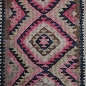 2&#39;9x9&#39;1 ft, HANDMADE GIFT RUNNER, Turkish Vintage Runner, Pink Oushak Runner, Home Decor, Low Pile Runner, Colorful Runner Rug, Neutral Rug