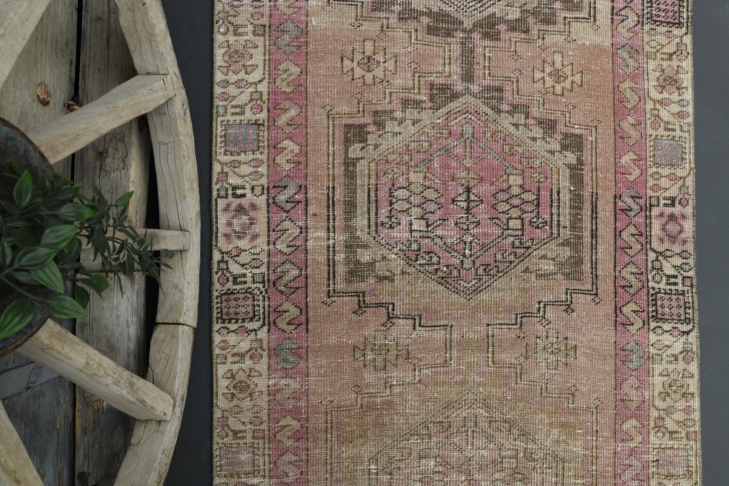 3'1x9'9 アンティークピンクランナーラグ、シャビーな装飾、モダンな