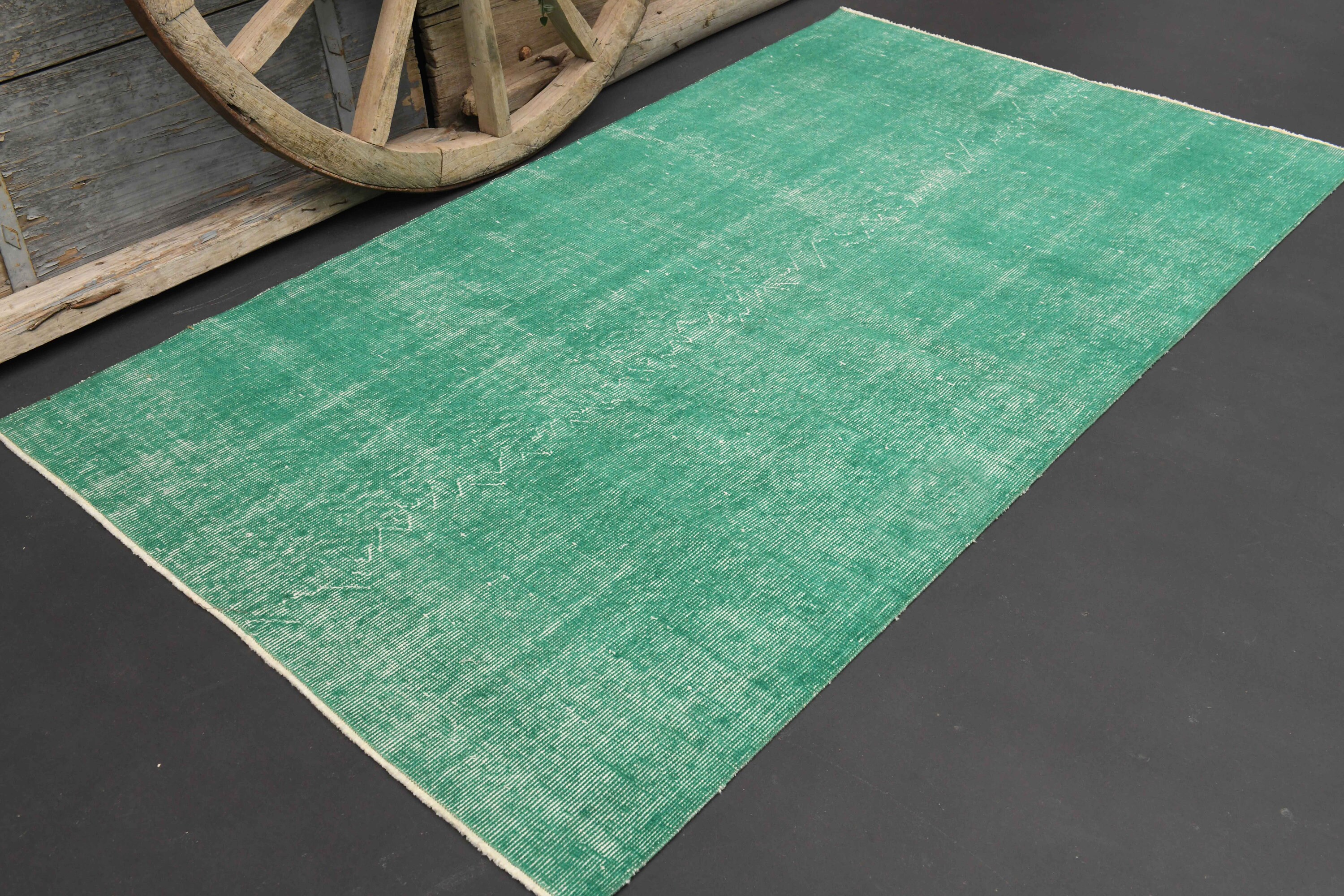 3.8x6.8 Ft, VINTAGE RUG, Solid Claret Green Rug, Green 3.8x6.8 Ft, VINTAGE RUG, Solid Claret Green Rug, Green