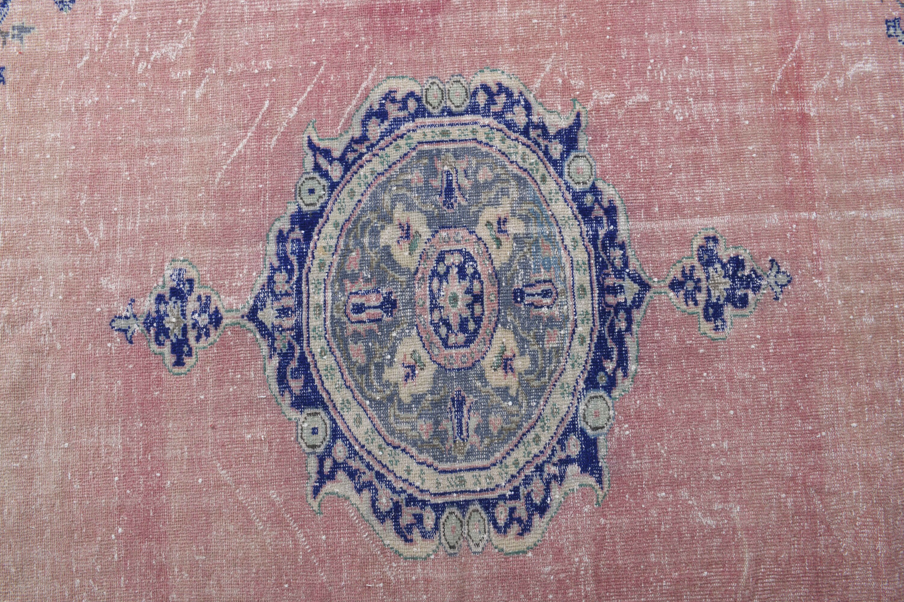 35×109 \"Pretty women”ViNTAGE TURKiSH RUG 7.5x10.7 VINTAGE TURKISH Rug, Pastel Pink Distressed Blue