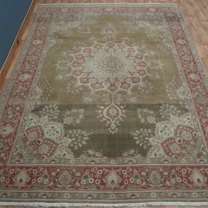 9.5x13.5 ft, NATURAL Vintage Area rug, Oversized Faded Green, Lounge Bedroom Decor, Livingroom rug, Turkish Oushak Rug, Oriental Carpet