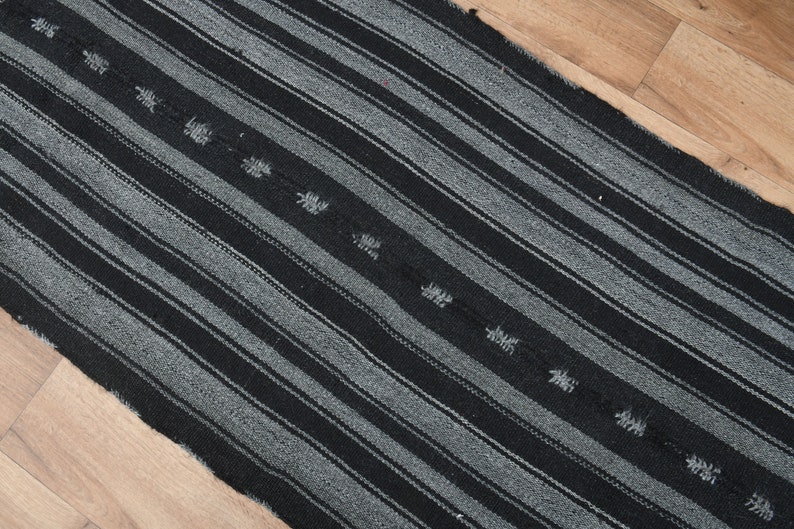 2'7x9'8 Ft, MINIMALIST RUG, Turkish Runner, Black Beige, Vintage Rug