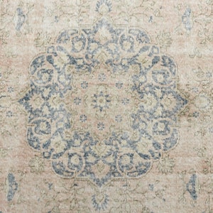 7x10 TURKISH Area Rug, Distressed Pink Rug, Shabby Decor, Decor Rug, Living Room Rug, Wool rug, Home Decor, Hand knotted Rug Pink Beige Blue