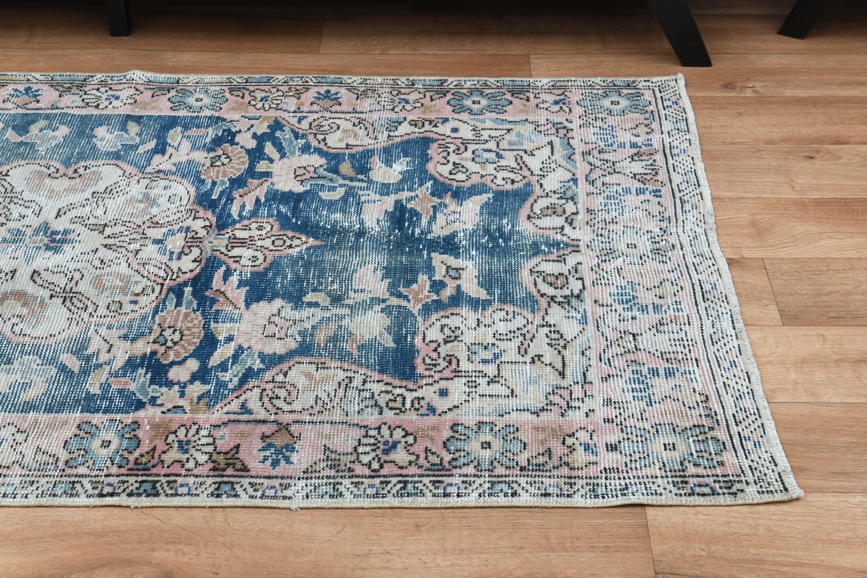 3.6 x 6.4フィート、トルコ製ヴィンテージラグ、ブルーピンク