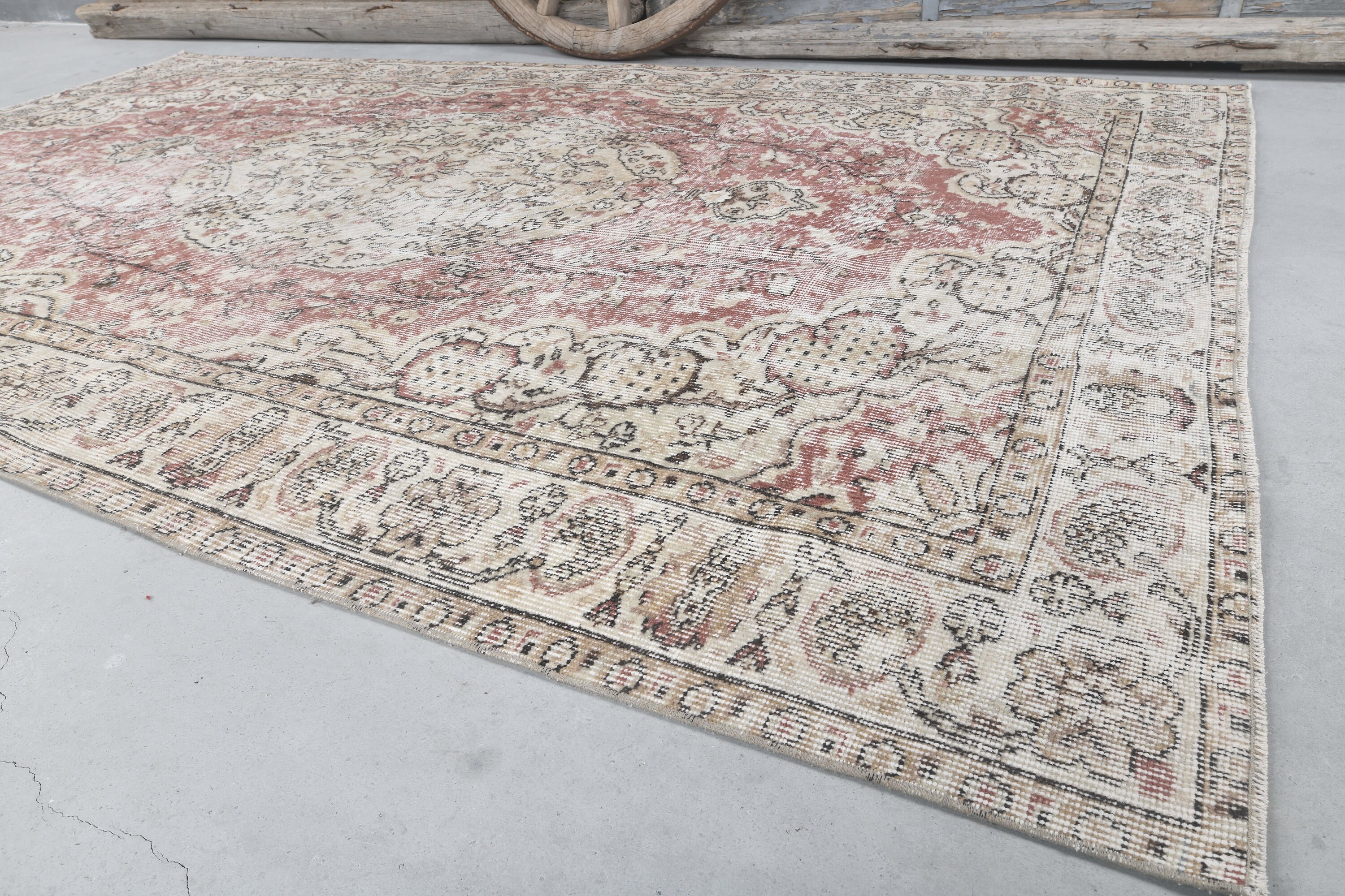 6x9.9 ヴィンテージ トルコ製ラグ、ナチュラルベージュ アンティーク調