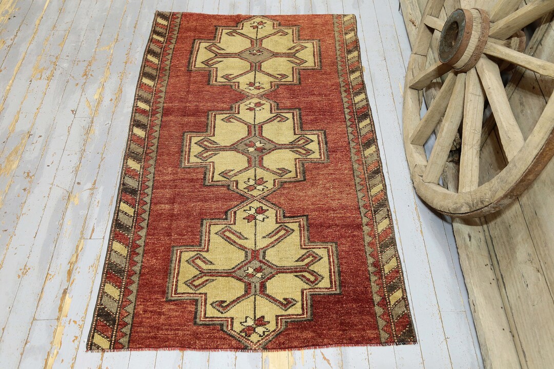 Red Turkish Style Rug 3.5x6.5, TURKISH RUG, Red Vintage Rug, Beigeoushak Rug, Handwoven Rug ...