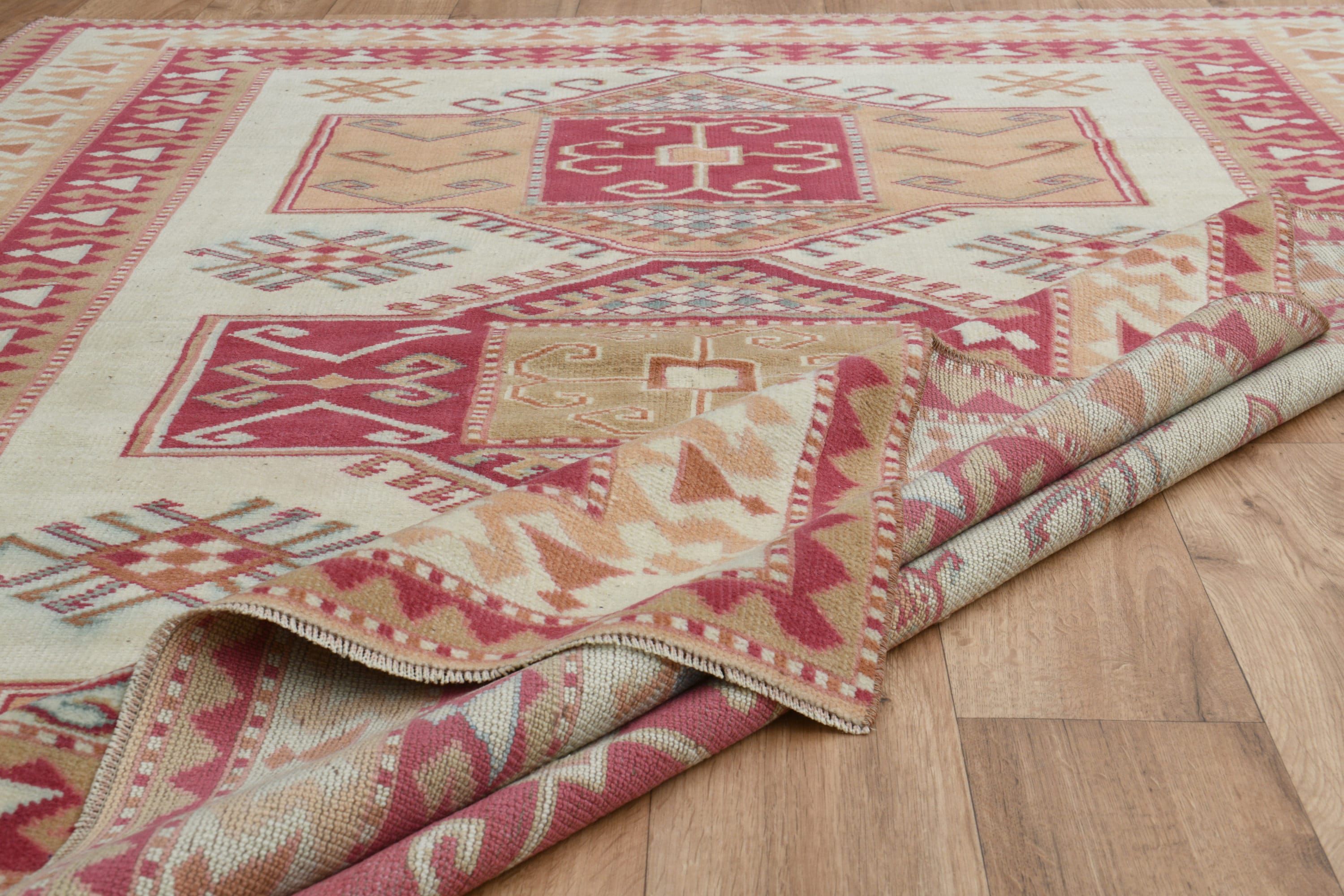 soso　トルコ　ヴィンテージラグ　グリーン　ベージュ　ピンク ヴィンテージラグ専門店 cocon vintage