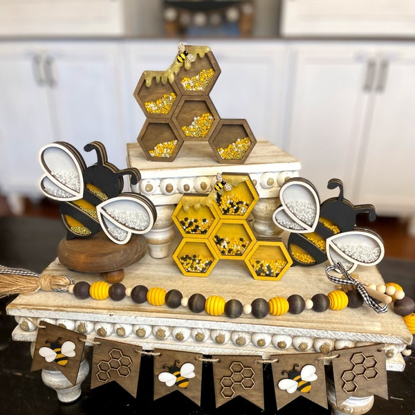 BEE & HONEYCOMB SHAKER Signs/ Lemon Signs/ Wood Signs Shaker with Beads and Sprinkles / Accent Decor / Lemon Tiered  Tray Decor