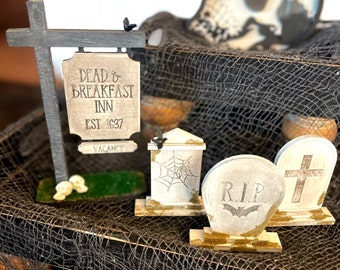 Dead & Breakfast Sign and Tombstones/ Halloween Haunted House themed decor / Wood Signs Accent Decor/ Fall Autumn Halloween Tray/ Graveyard