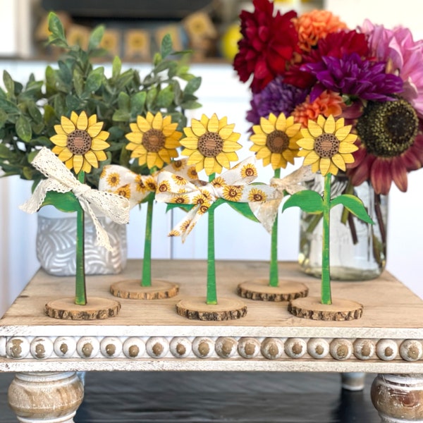 SUNFLOWER ONLY/ Sunflower themed decor / Wood Sunflower on Wood Slice / Accent Decor / Late Summer Early Fall Tray
