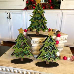 WEIHNACHTSBAUM SHAKER Zeichen / Heißer Kakao Themed Dekor / Holzschilder Shaker mit Perlen und Streuseln / Akzent-Dekor / Weihnachten oder Winter Tablett
