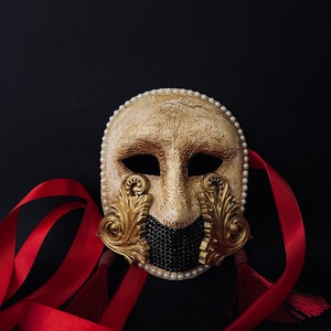Made to order. Moretta mask with silk tassels. Carnival mask. Masquerade mask image 5