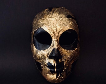 MADE TO ORDER .Gold Schädelmaske. Totenkopf Maske. Maskenball. Gold Maske.