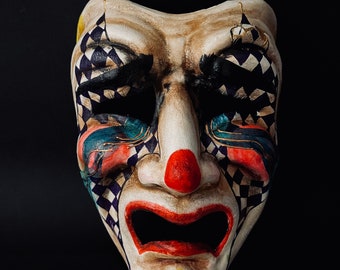 Hecho a la medida . Máscara de payaso. Máscara de tragedia. Máscaras de teatro. Máscara de payaso triste. Arte de circo.