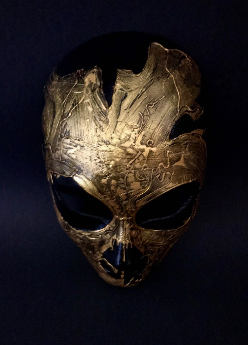 MADE TO ORDER .Gold skull mask. Skull mask. Masquerade mask. Gold mask. image 3
