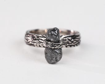 ラフブラックダイヤモンドリング｜14Kゴールド未加工ダイヤモンド結婚指輪｜ユニークなブラックダイヤモンドジュエリー、女性用アニバーサリーリング