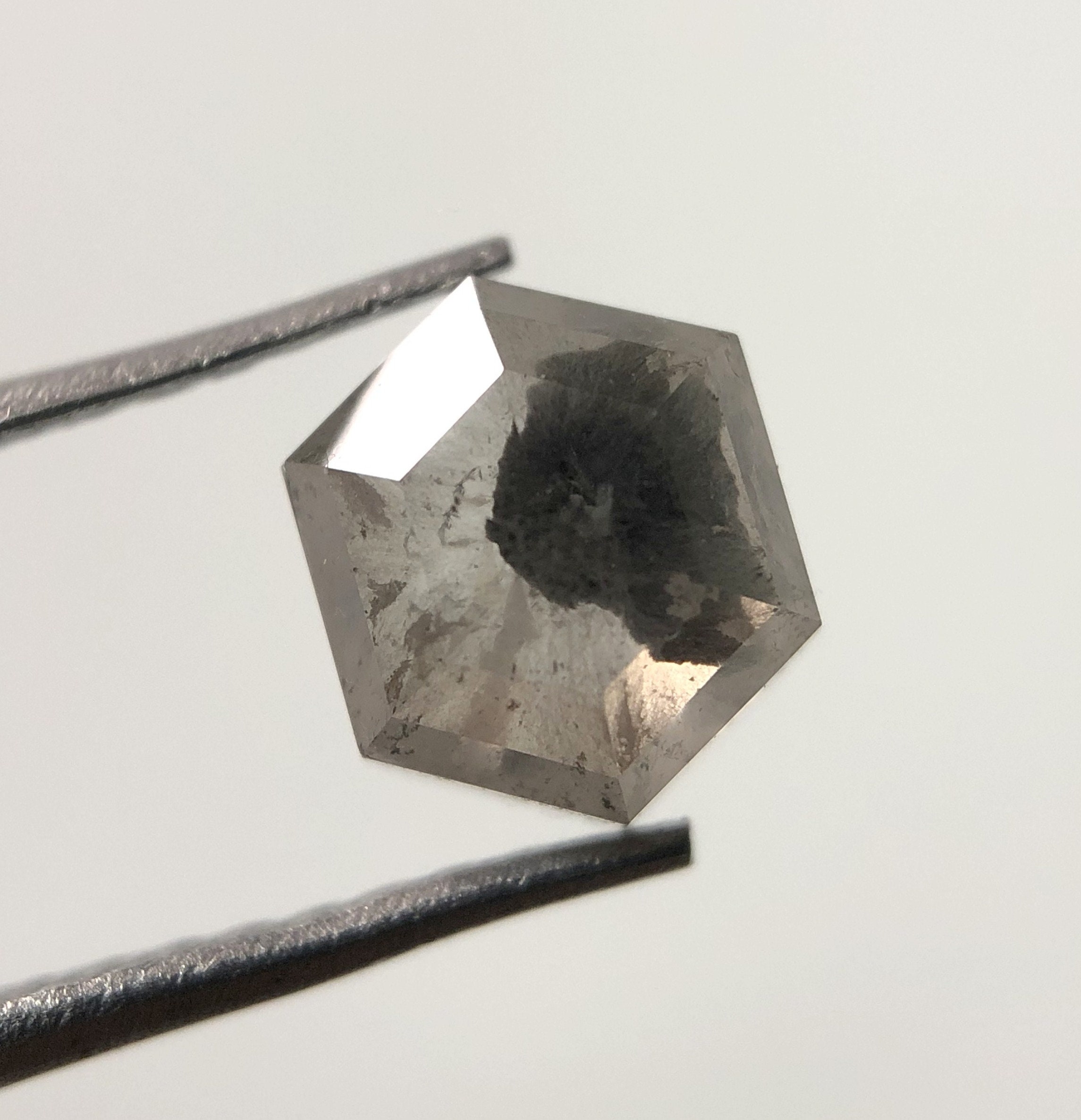 週末割　新品未使用　ブラックデザイン　ノーマルプレート　2枚セット 2.5mm Black Cubic Zirconia, Loose Round Zircon, Faceted