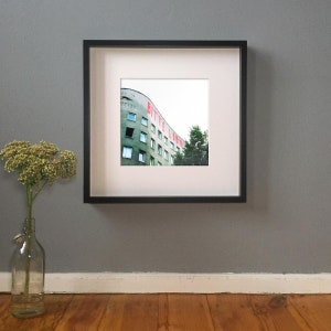 PLEASE LIVE Berlin Photography square 10x10cm 12x12cm 20x20cm 30x30cm 50x50cm 50x50 Rahmen schwarz