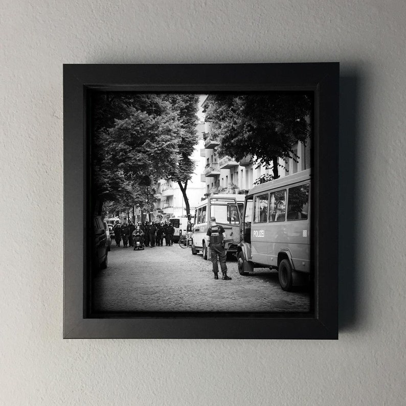 COMPANION PROTECTION Berlin Photography square 10x10cm 12x12cm 20x20cm 30x30cm 50x50cm image 3