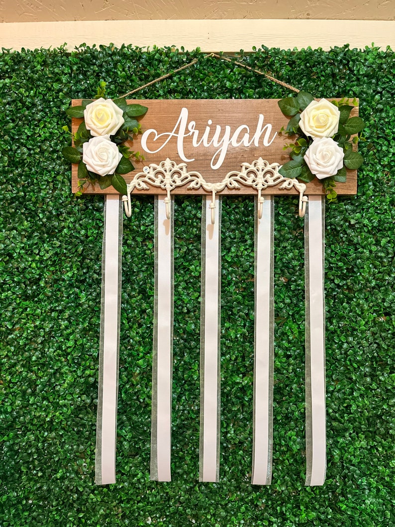 Bow holder, Personalized bow holder with ribbon and metal hooks, nursery decor image 1