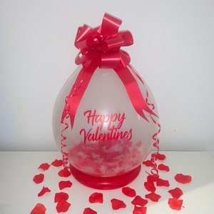 Valentine's Balloon PERSONALISED Pop Me Balloon Valentines Day Gift Piñata Balloon Present Filled Balloon DIY Balloon Kit