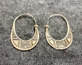 Tuareg earrings, silver hoops