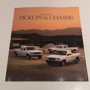 1995 Ford Pickups & Chassis dealer sales brochure