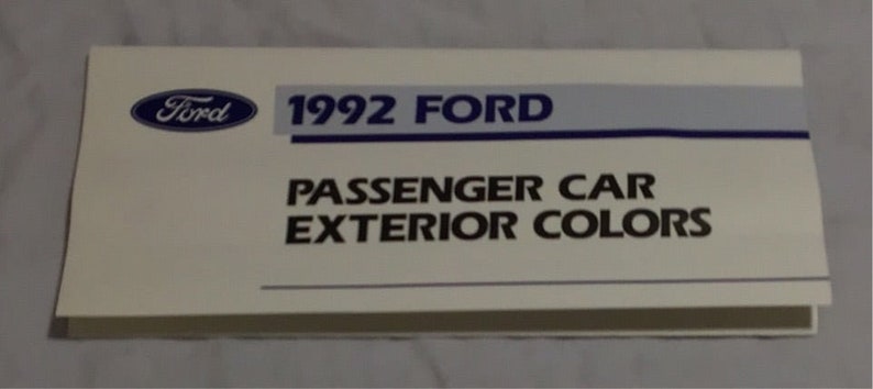 1992 Ford Passenger Car Exterior Colors pamphlet image 3