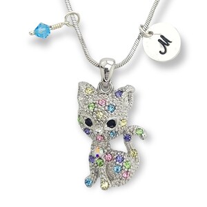 Gato Multi Color Collar Personalizado Kitty Swarovski Crystal Colgante Personalizado Cadena Estampada a Mano Carta Inicial y Piedra de Nacimiento Charms Custom